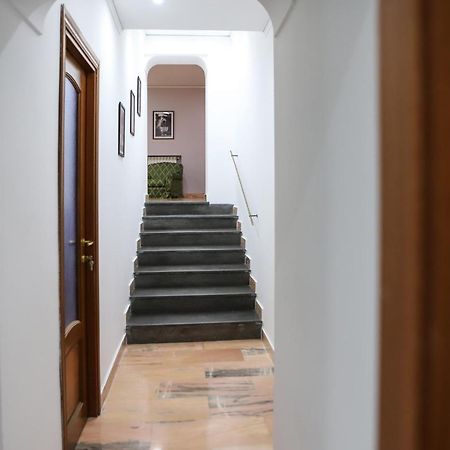 Modern Apartment At Piazza Del Gesu' By Wonderful Italy Napoli Exterior foto